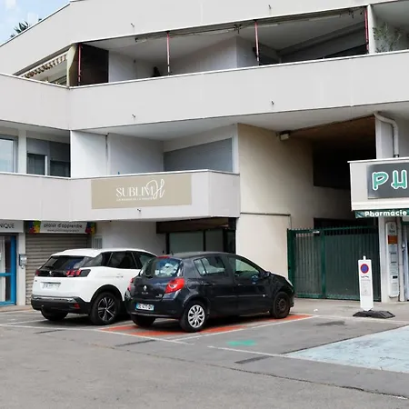 * Marius,appartement Avec 3 Coins Nuits, 8personnes, Parking, Tramway, Wifi * Montpellier